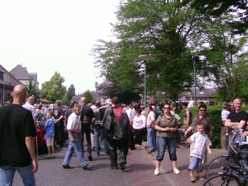 Images/KIF_4000.jpg