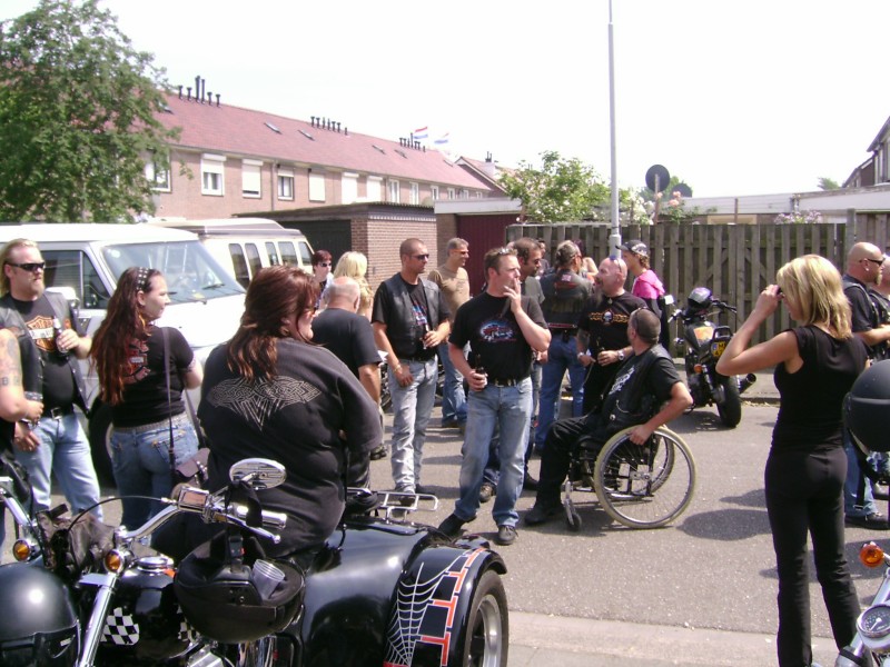 Images/KIF_4105.jpg
